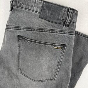 Volcom Solver Modern Straight Jeans Men 38 Gray Denim A1931503 Skater Streetwear